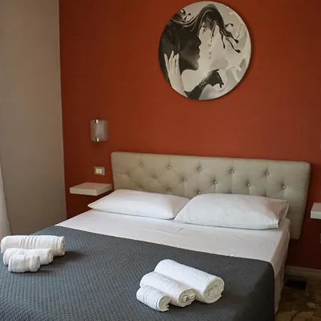 Mirage Place Bed & Breakfast 4*