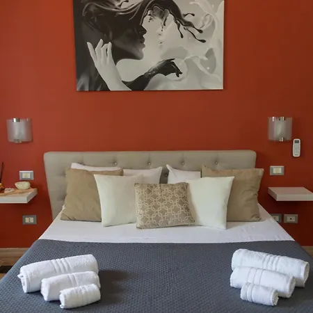 Mirage Place 4*