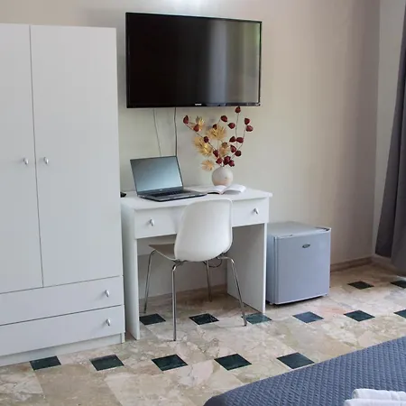 Mirage Place Bed & Breakfast